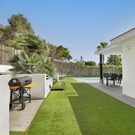 Casa Con Piscina Privada En Sitges 別荘