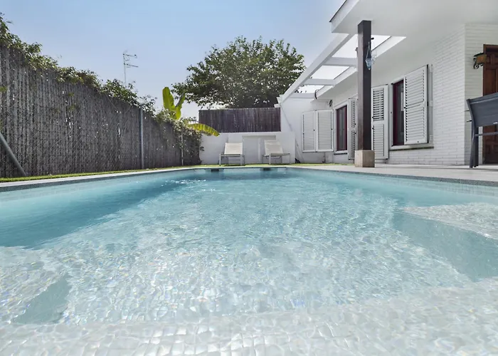 Casa Con Piscina Privada En Sitges サン・ペレ・デ・リベス