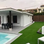 Casa Con Piscina Privada En Sitges * סנט פר דה ריבס