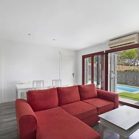 Casa Con Piscina Privada En Sitges